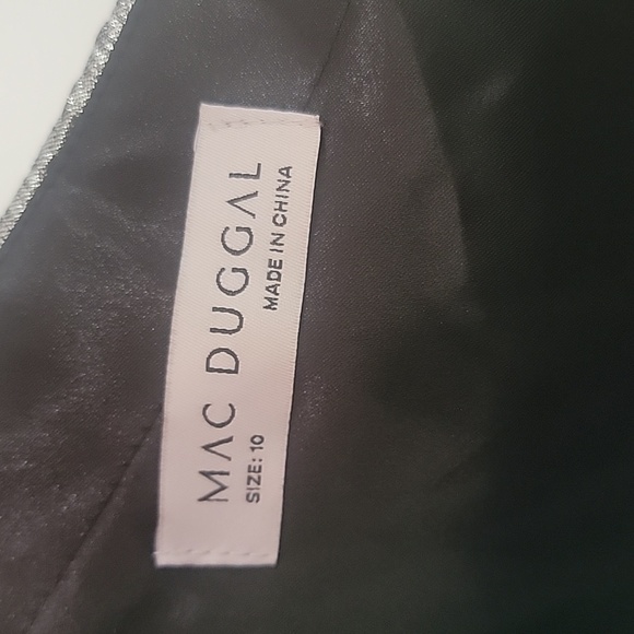 Mac DuggalAsymmetric Metallic Tea-Length Dress - Picture 6 of 7